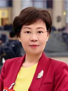  银发劳动者权益面临挑战；三位代表建言，推动制度完善与保障落地。 新闻 银发劳动者权益面临挑战；三位代表建言，推动制度完善与保障落地。 新闻 银发劳动者权益面临挑战；三位代表建言，推动制度完善与保障落地。 新闻 银发劳动者权益面临挑战；三位代表建言，推动制度完善与保障落地。 新闻