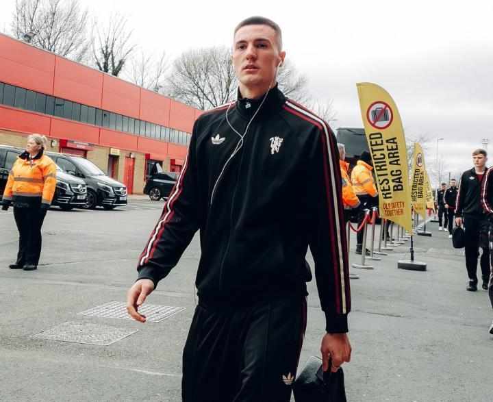  替补闪耀多场，谢什科终于迎来卡里克时代首发。 体育新闻 替补闪耀多场，谢什科终于迎来卡里克时代首发。 体育新闻