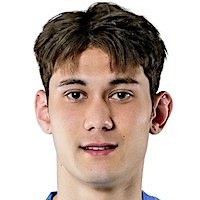  蓉城7号规则宣言，马思唯韦世豪看台同框；潮流与绿茵深度交织。 时尚用品