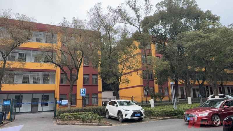 从老厂房到全球布局;任元林古稀再造上市平台,中国民营造船传奇延续。 企业服务