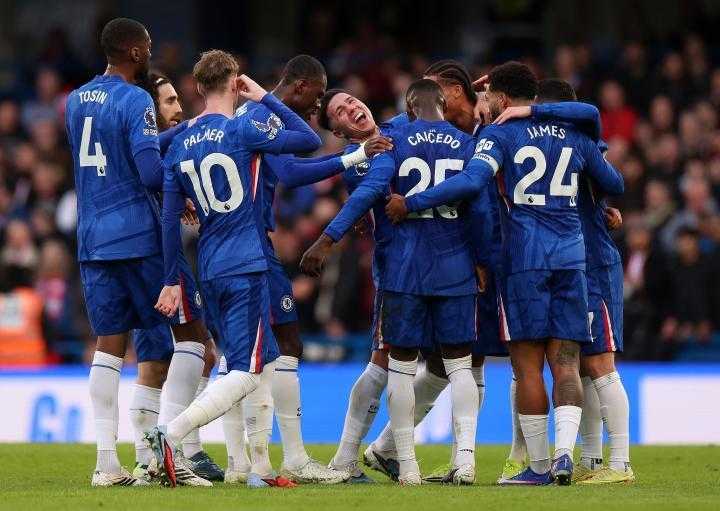  罗塞尼尔执教切尔西面临严峻考验：高层不满情绪升温；欧冠席位成决定性因素。 体育新闻 罗塞尼尔执教切尔西面临严峻考验：高层不满情绪升温；欧冠席位成决定性因素。 体育新闻