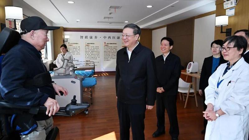  迷茫与前行：从城市治理的微光中找寻方向 情感心理