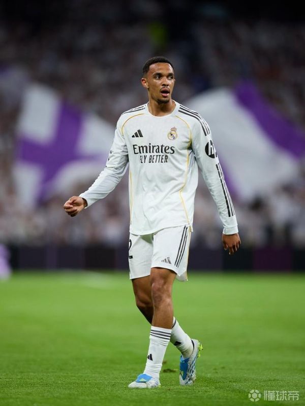  边后卫数据模型分析：阿诺德连续助攻背后的战术效能 IT技术