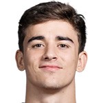 巴萨中场核心回归:加维的欧冠归来与精神力量 体育新闻