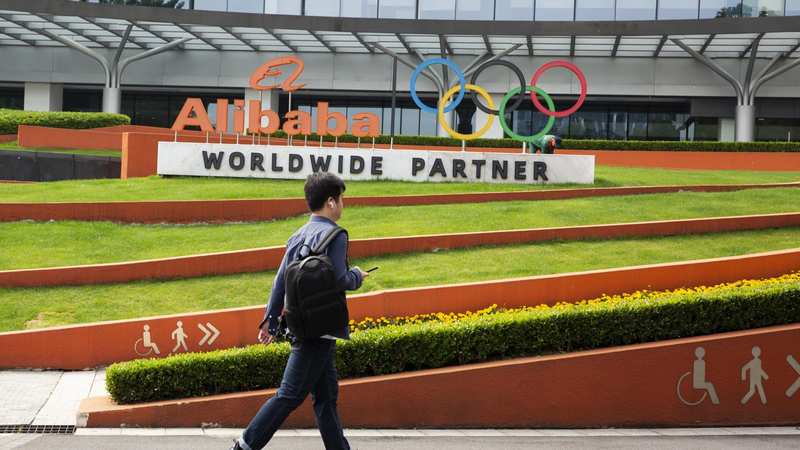  焦虑与迷茫：港股破位新高背后的投资逻辑重构 股票财经