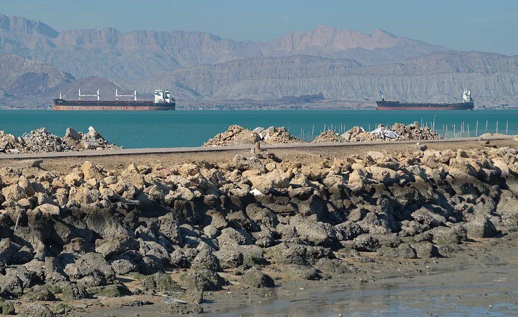 美以联合行动背后的战略逻辑:军事打击方案的深度拆解 新闻