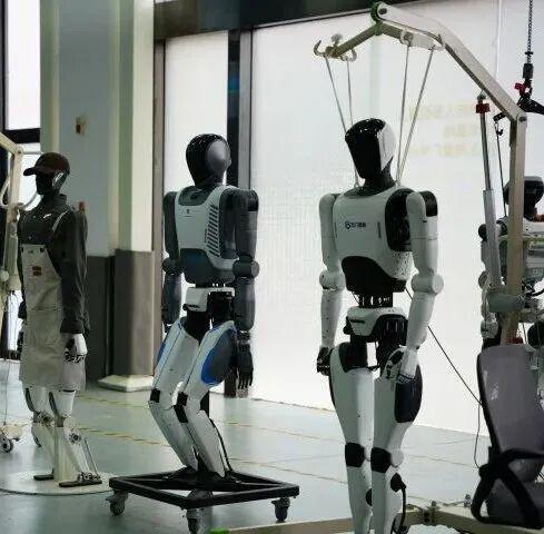 杭州演出市场爆发逻辑:超50组艺人密集开唱的底层数据与技术成因 娱乐新闻