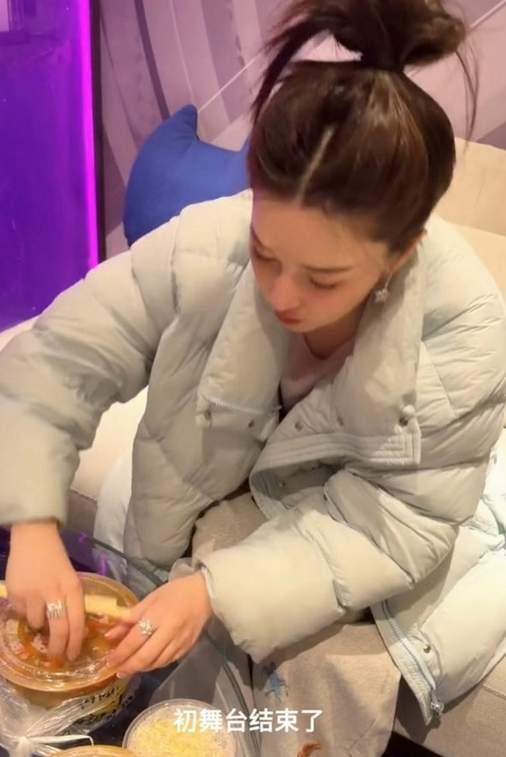  从精修图到麻辣烫：浪姐7背后的用户情绪算法解析 娱乐新闻