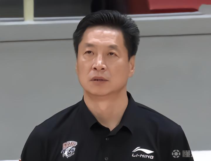  数据复盘：三十年上海篮球战术体系演进与竞争力重构 体育新闻