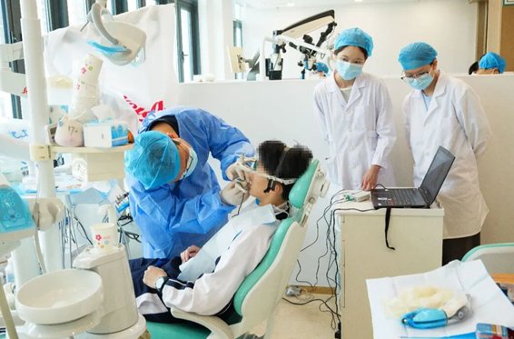  【技术解码】从“乳牙撑岗”到咬合重建：15岁少年口腔修复的全流程技术复盘 健康养生